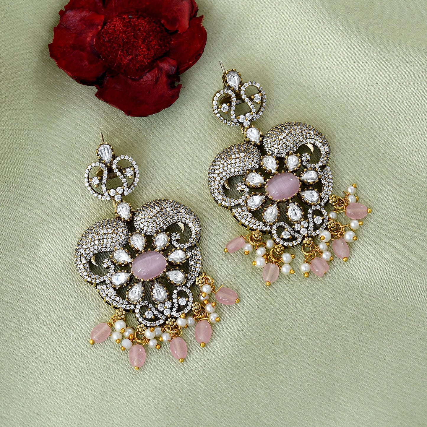 Designer Victorian Pendant Set