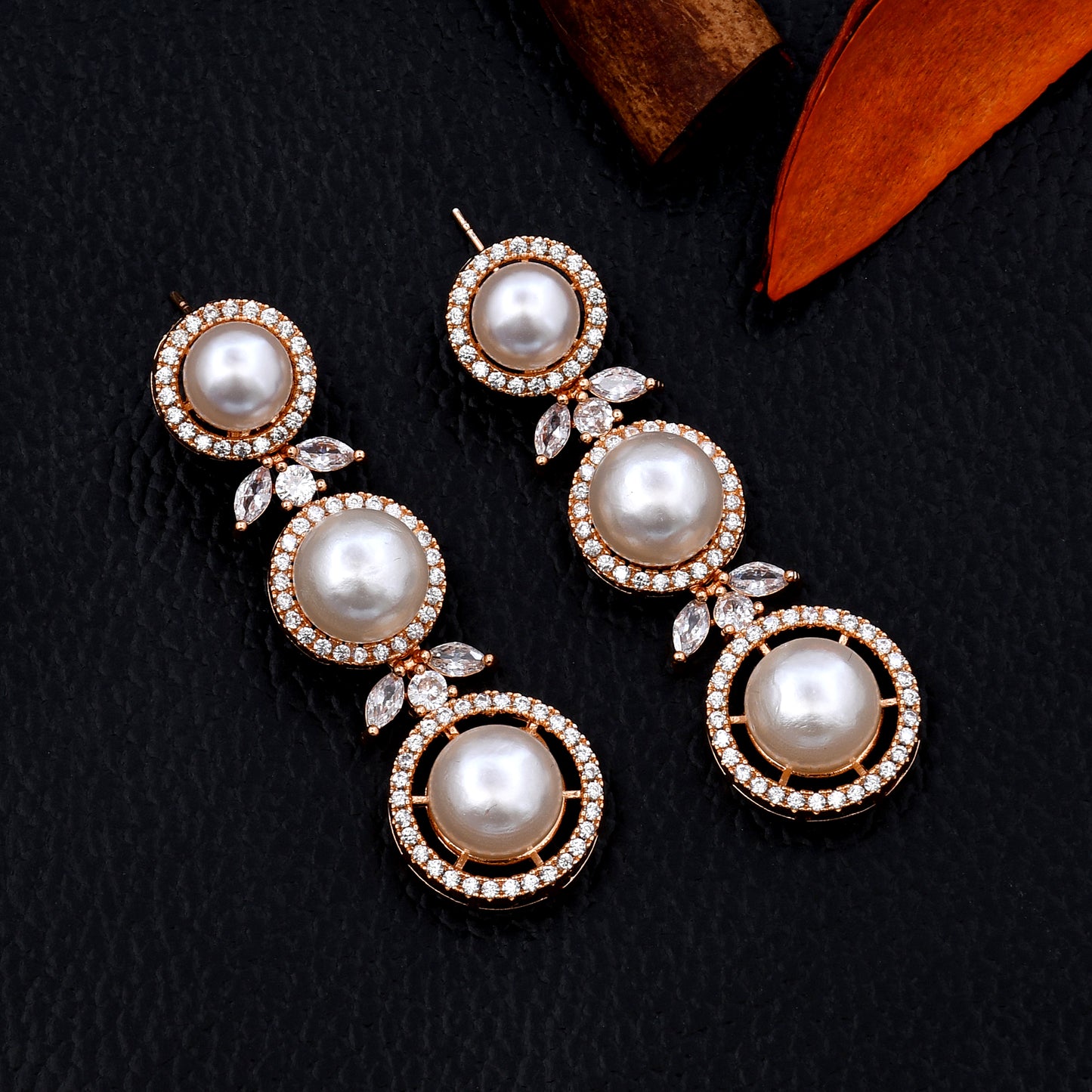 Diamond Necklace With Pearl