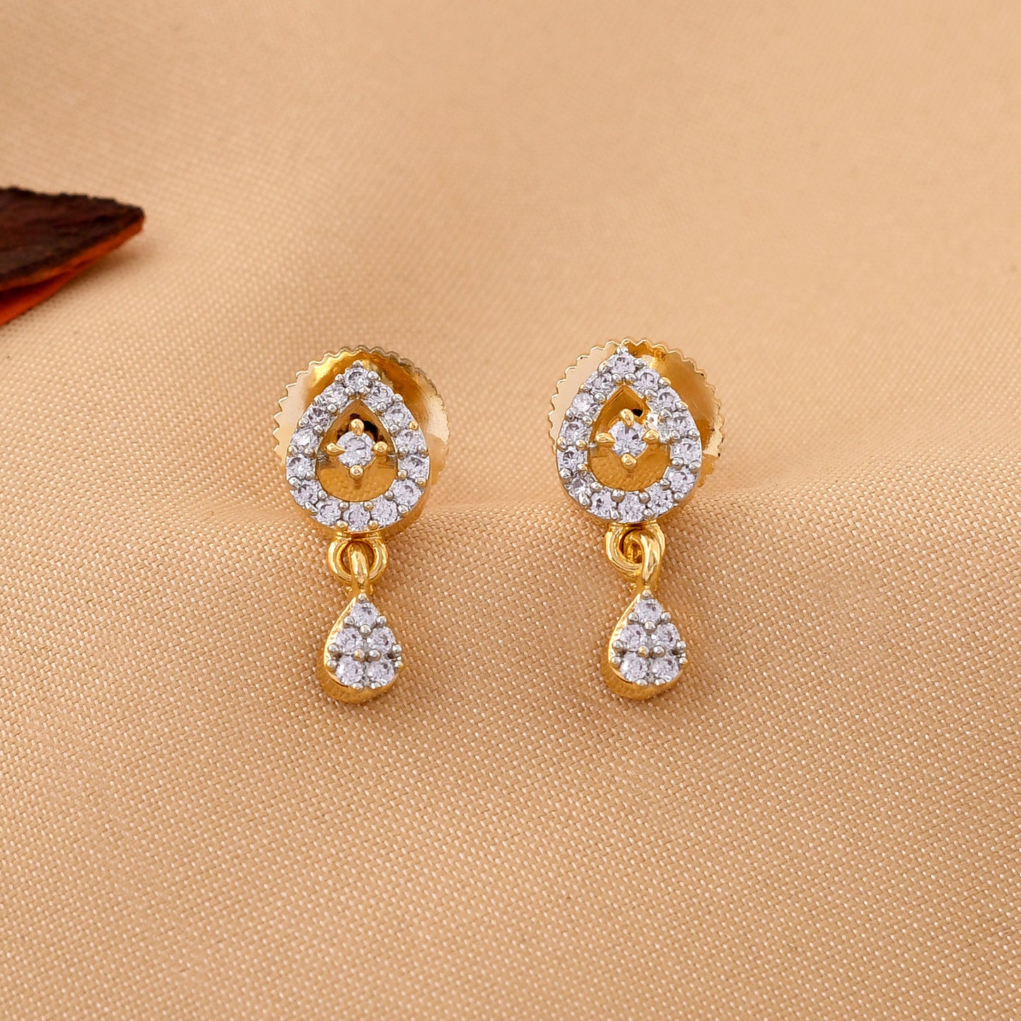 Elagent Zircon Mangalsutra