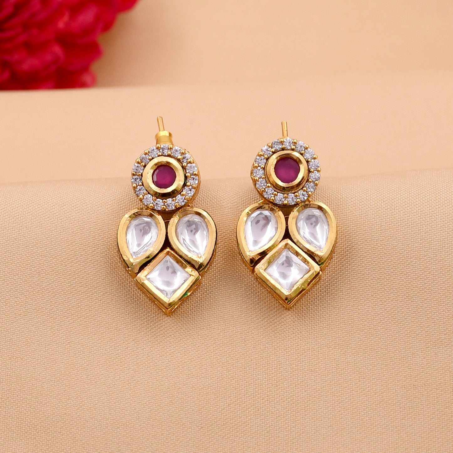 Classy Ruby Colour Kundan Pendant Set