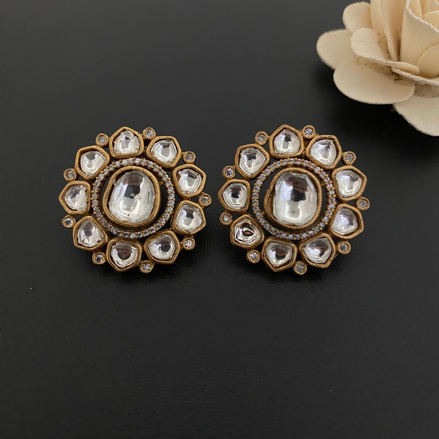 Flower Kundan Polki Studs