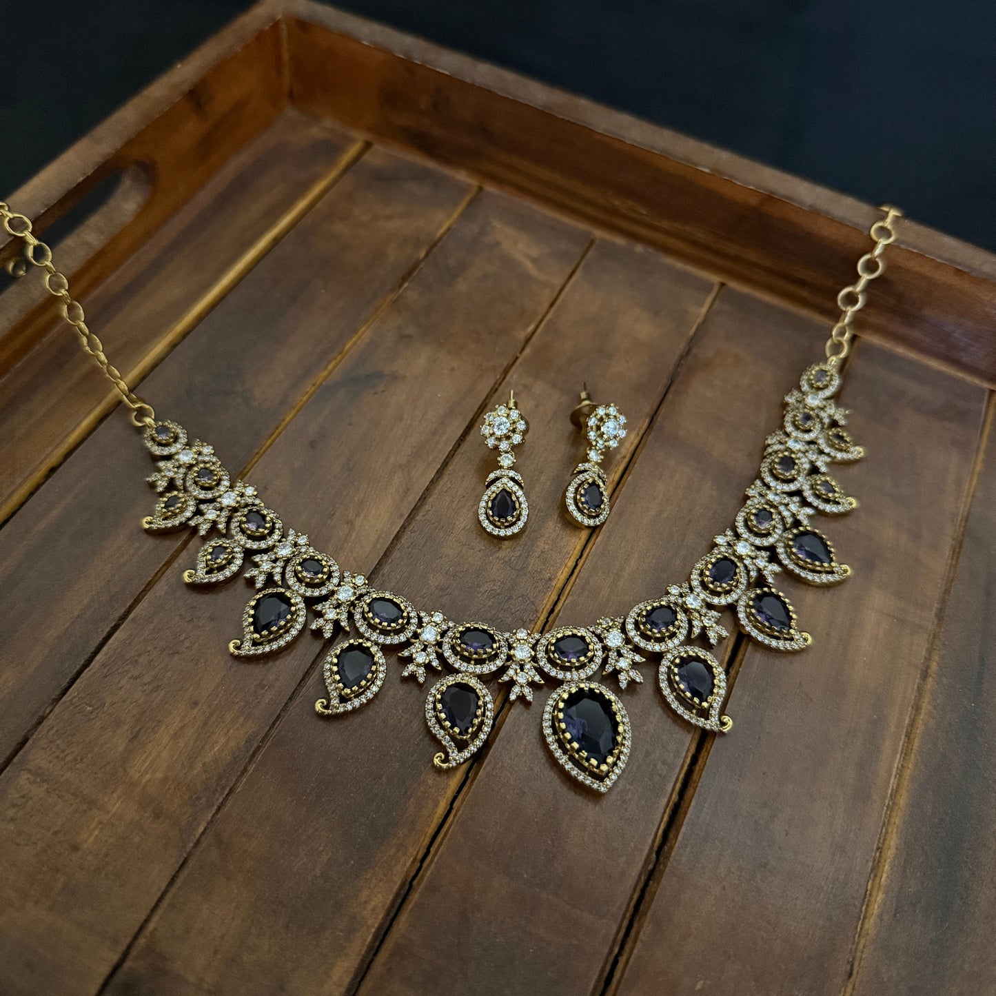 Flower Design Zircon Necklace Set