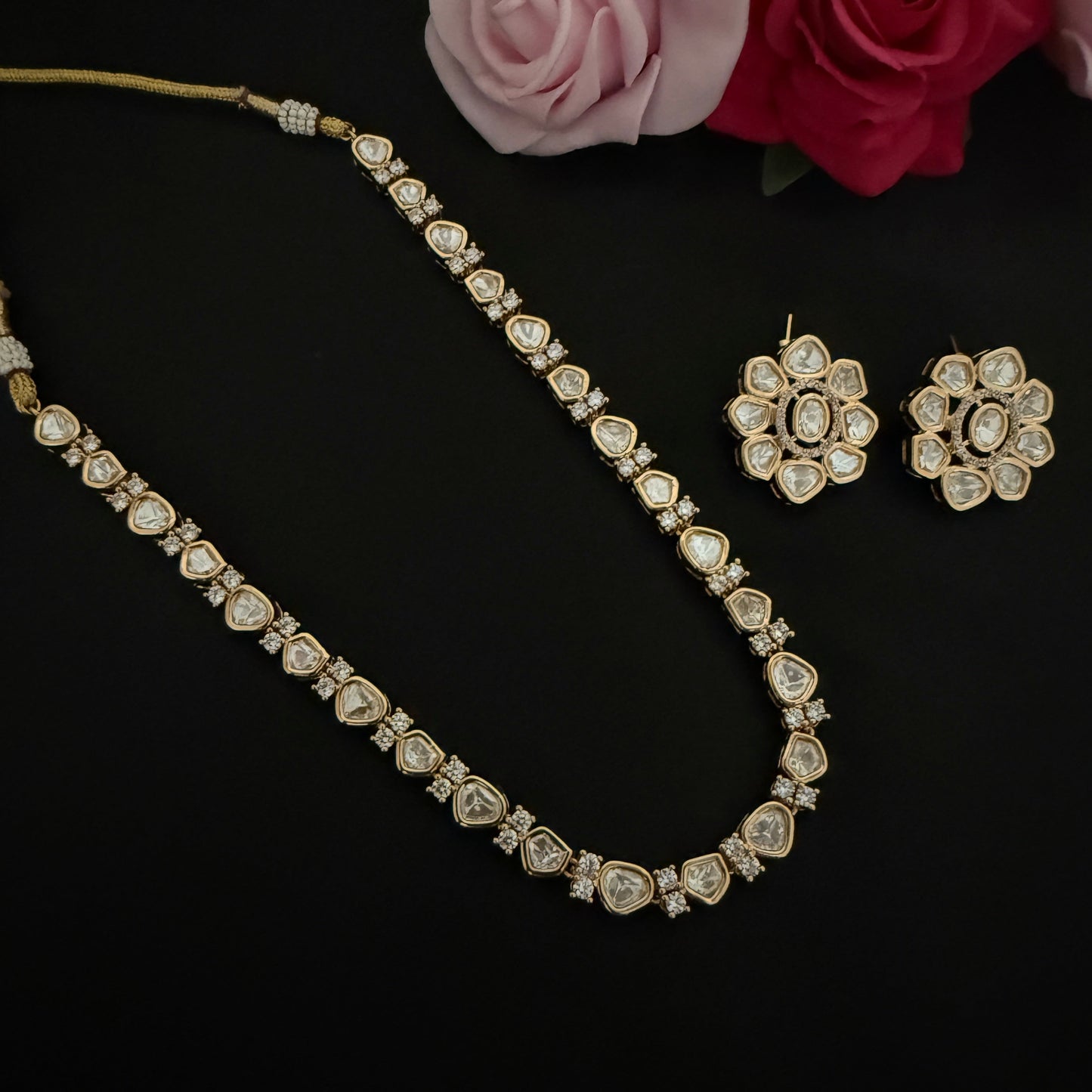 Full White Single line Kundan Necklace Set