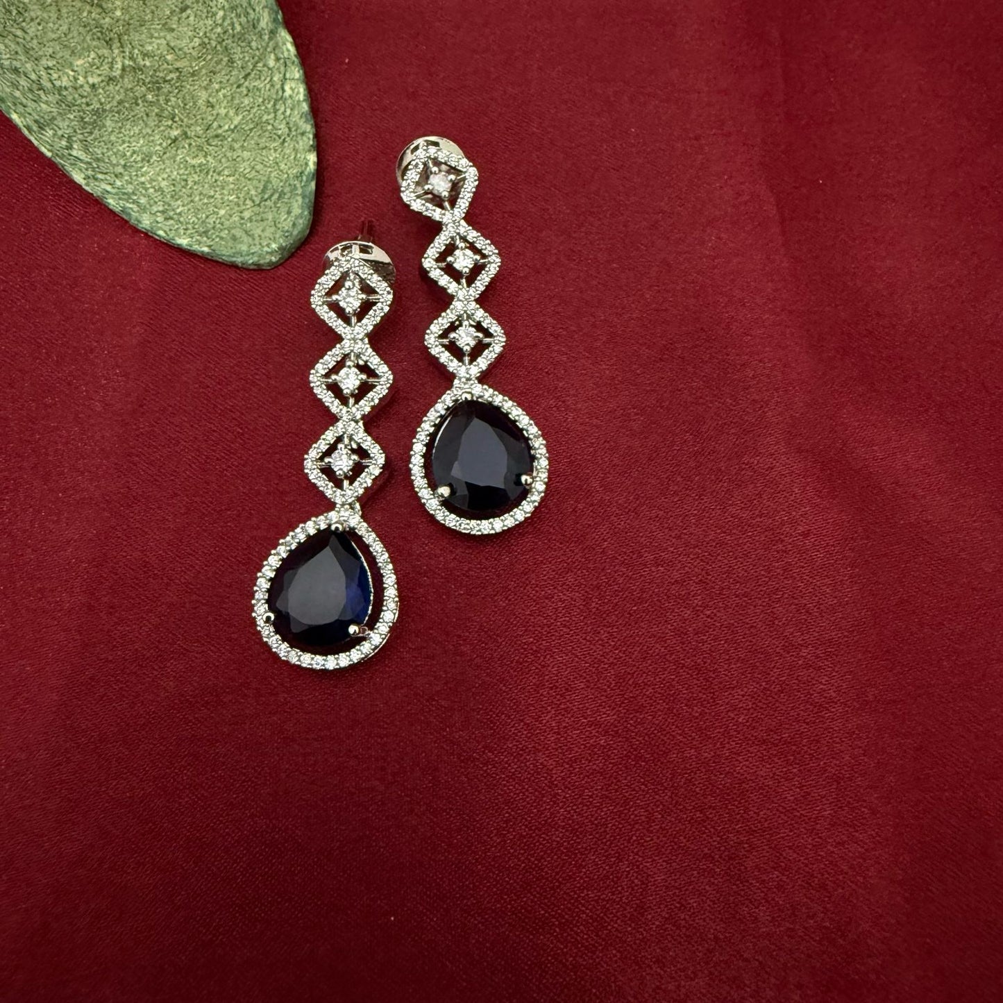 Peardrop Zircon Necklace Set