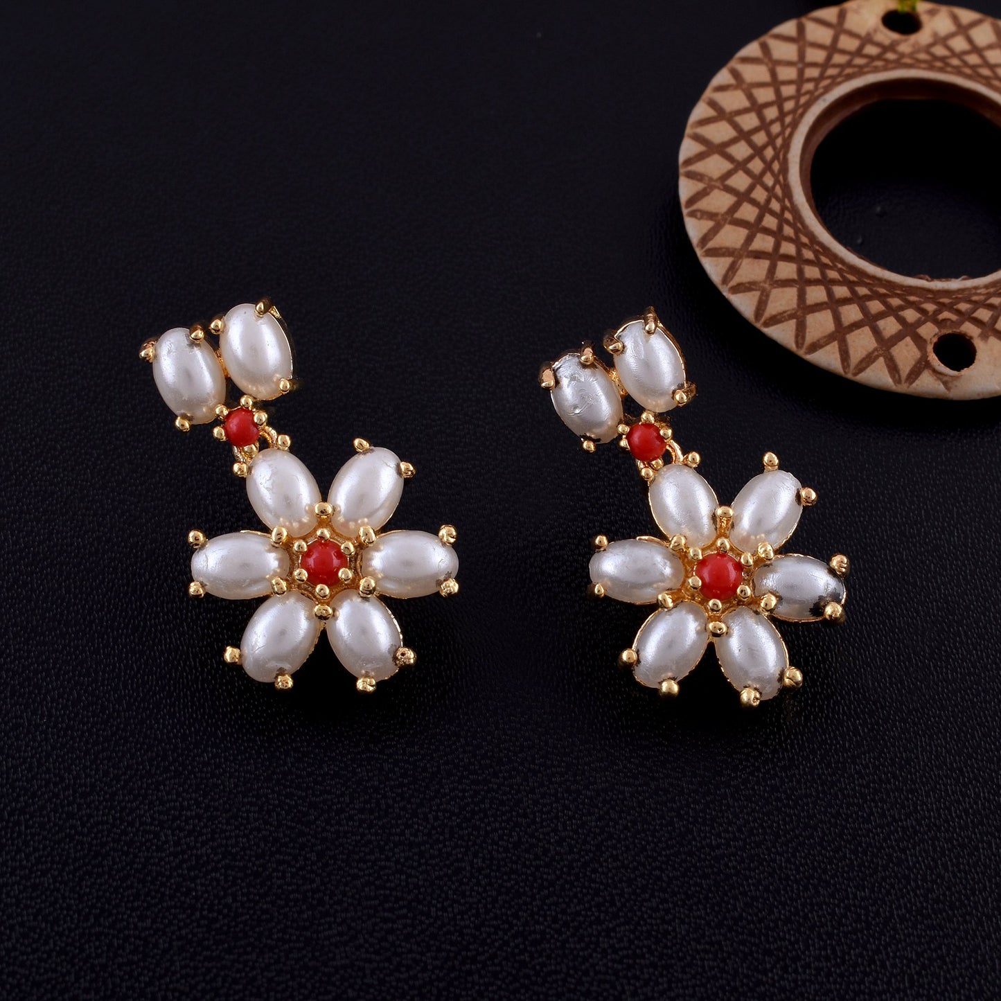 Heavily Embellished Pearl Necklace Set