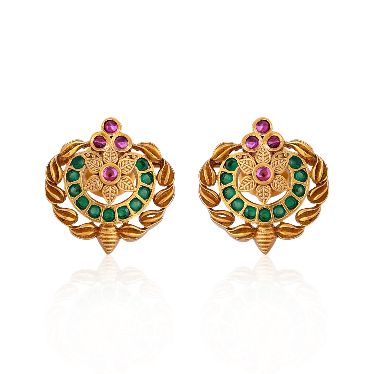 ANTIQUE STUD EARRING