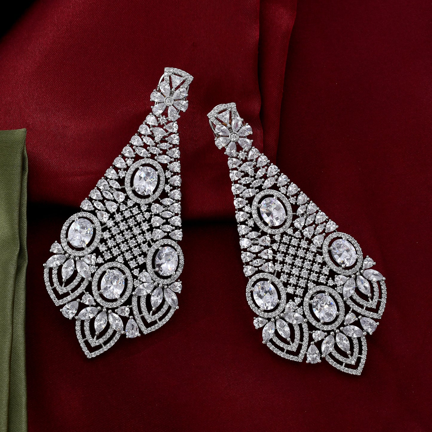 Bridal Zircon Choker Set