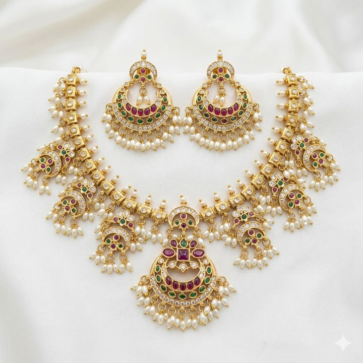 Antique Necklace Set