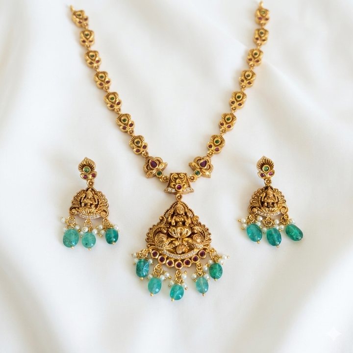 Royal Devi Temple Necklace Set