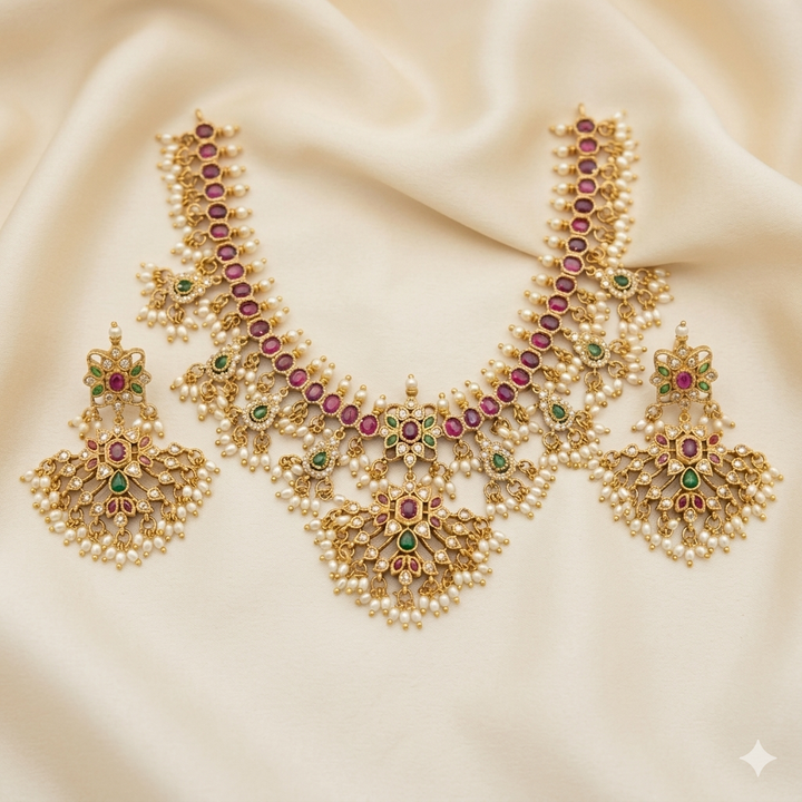 Elegant Necklace Set With Earrings