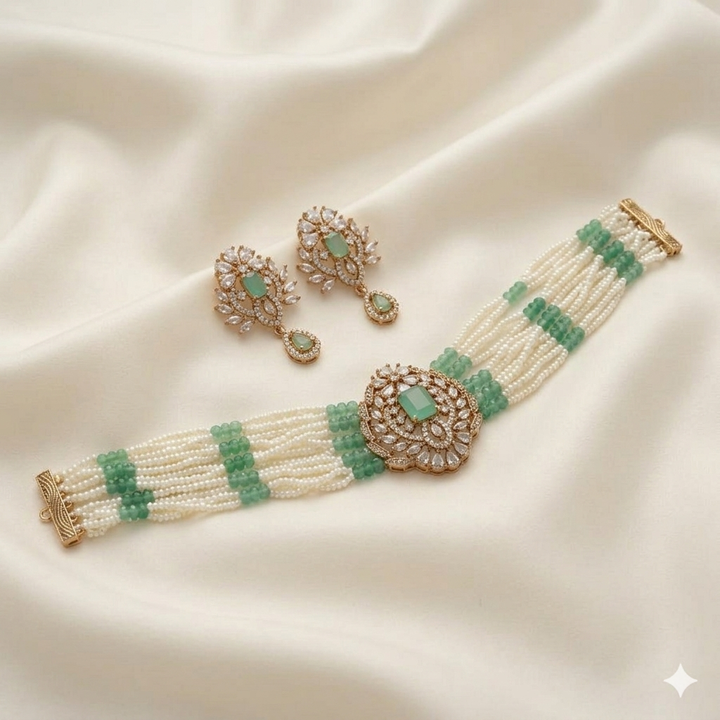 Elegant Antique Necklace Set