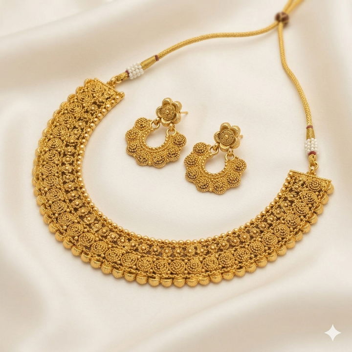 Antique Necklace Set