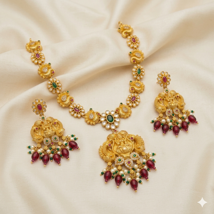 Temple Antique Necklace Set