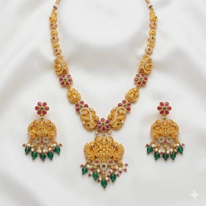 Designer Necklace Set