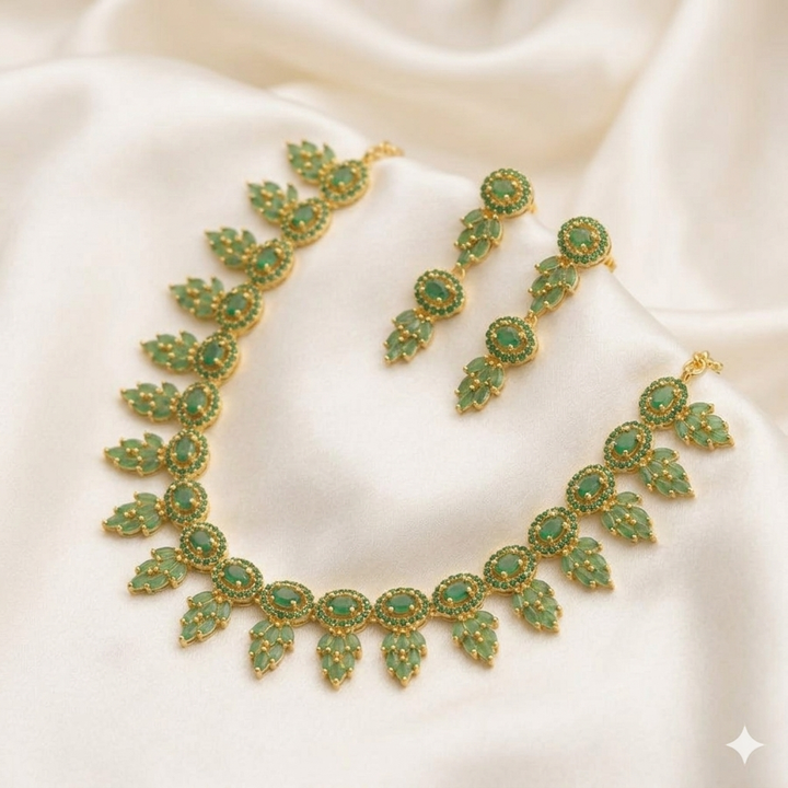 Flower Design Stones Necklace Set