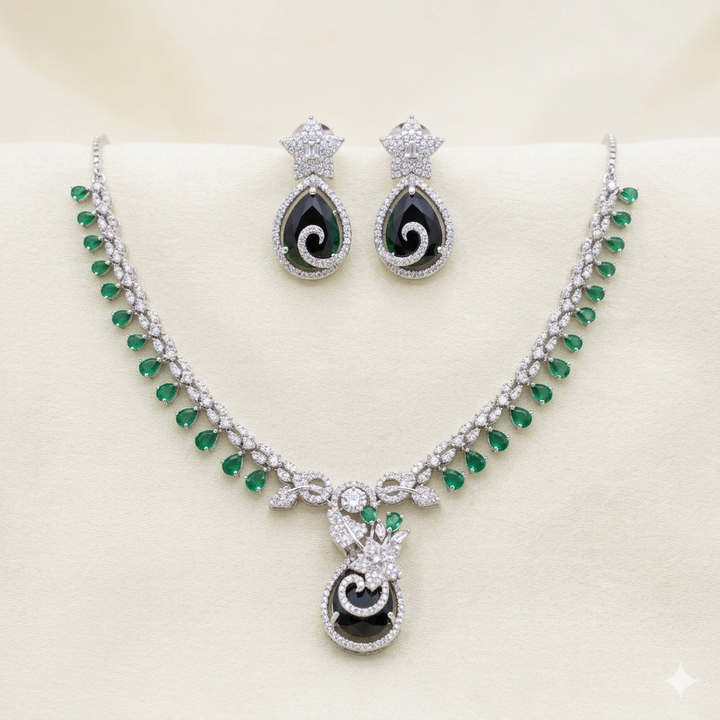Exclusive Zircon Necklace Set