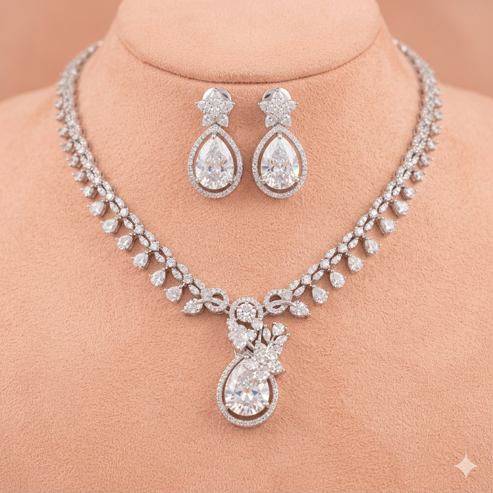 Exclusive Zircon Necklace Set
