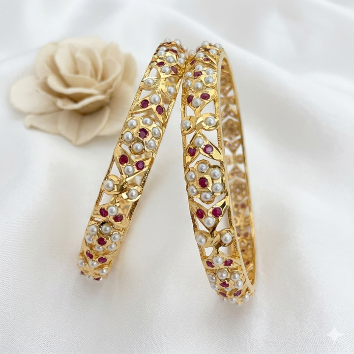 Gold Plated Jadau Bangle
