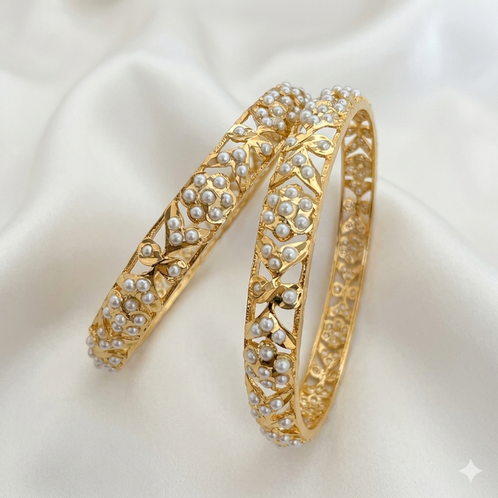 Gold Plated Jadau Bangle