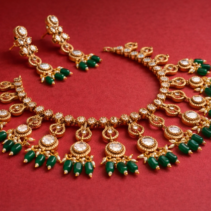 Delicate Kundan Polki Necklac Set