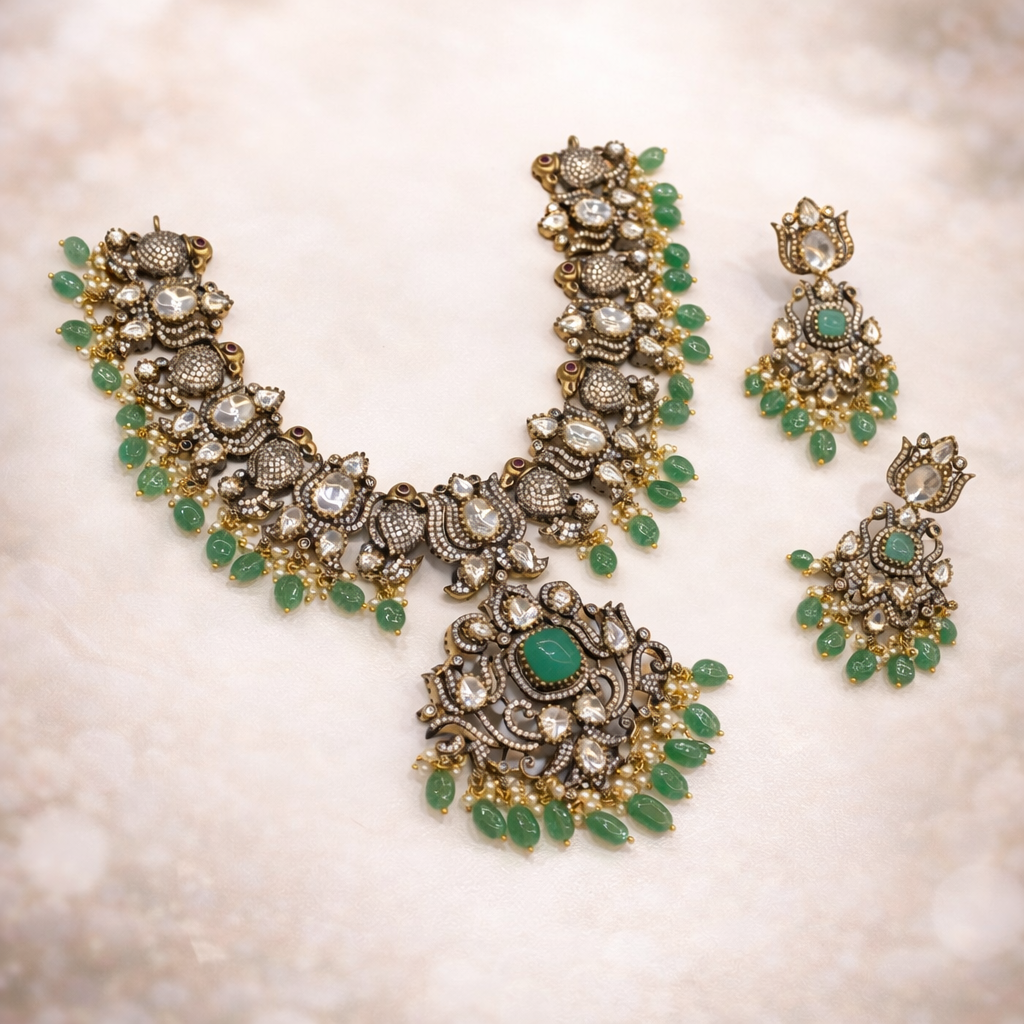 Victorian Pendant Necklace Set