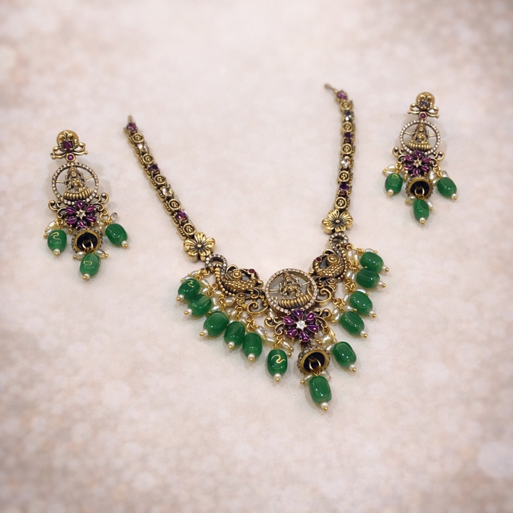 Antique Necklace Set