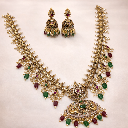 Women Gold-Plated Stones and Beads Necklace Set