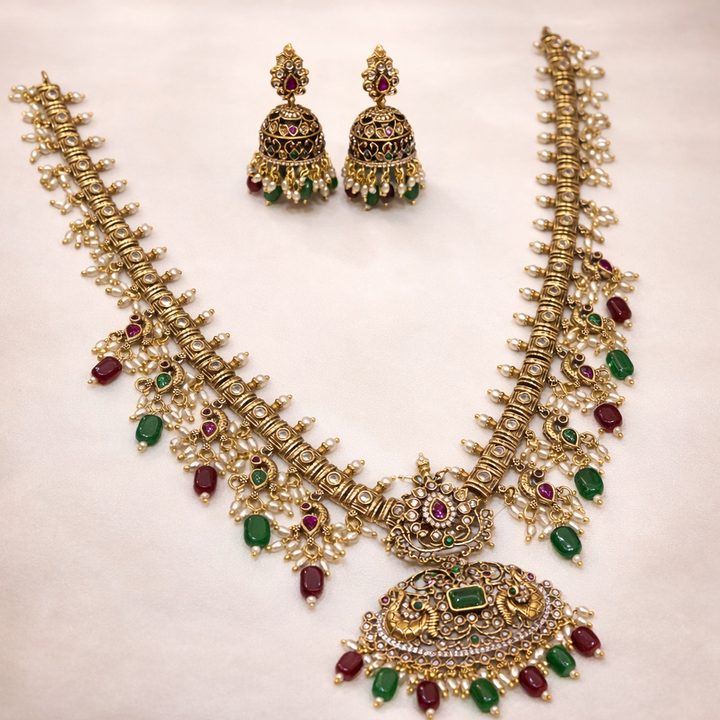 Women Gold-Plated Stones and Beads Necklace Set