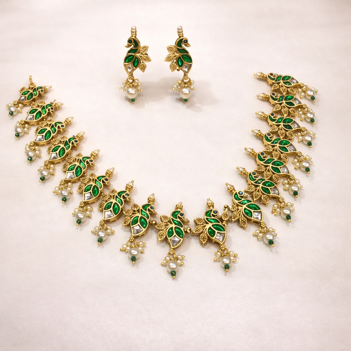Elegant Kundan Polki Necklace Set
