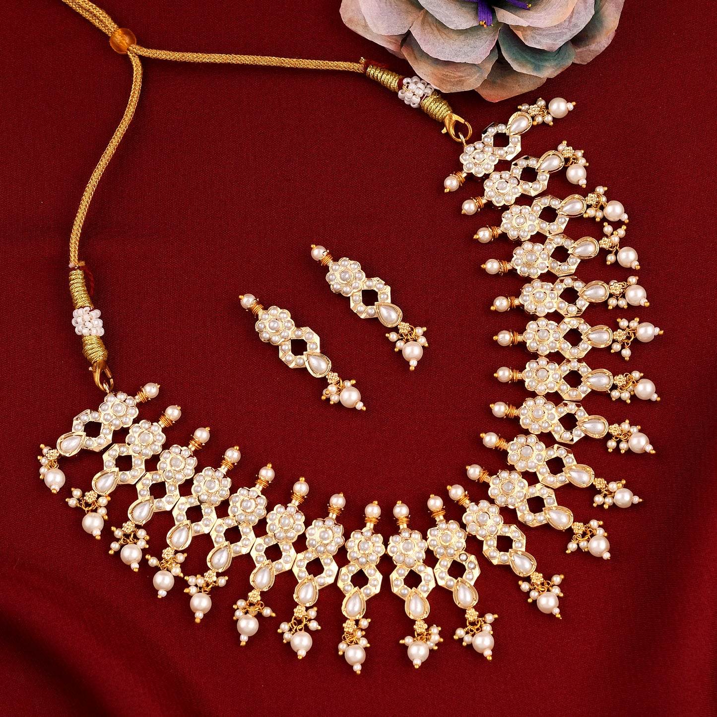 Dazzling Gold Plated Jadau Necklace Set