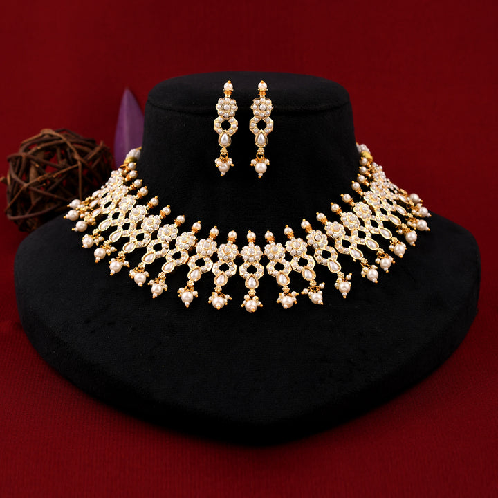 Dazzling Gold Plated Jadau Necklace Set