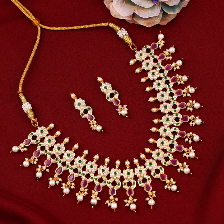 Dazzling Gold Plated Jadau Necklace Set