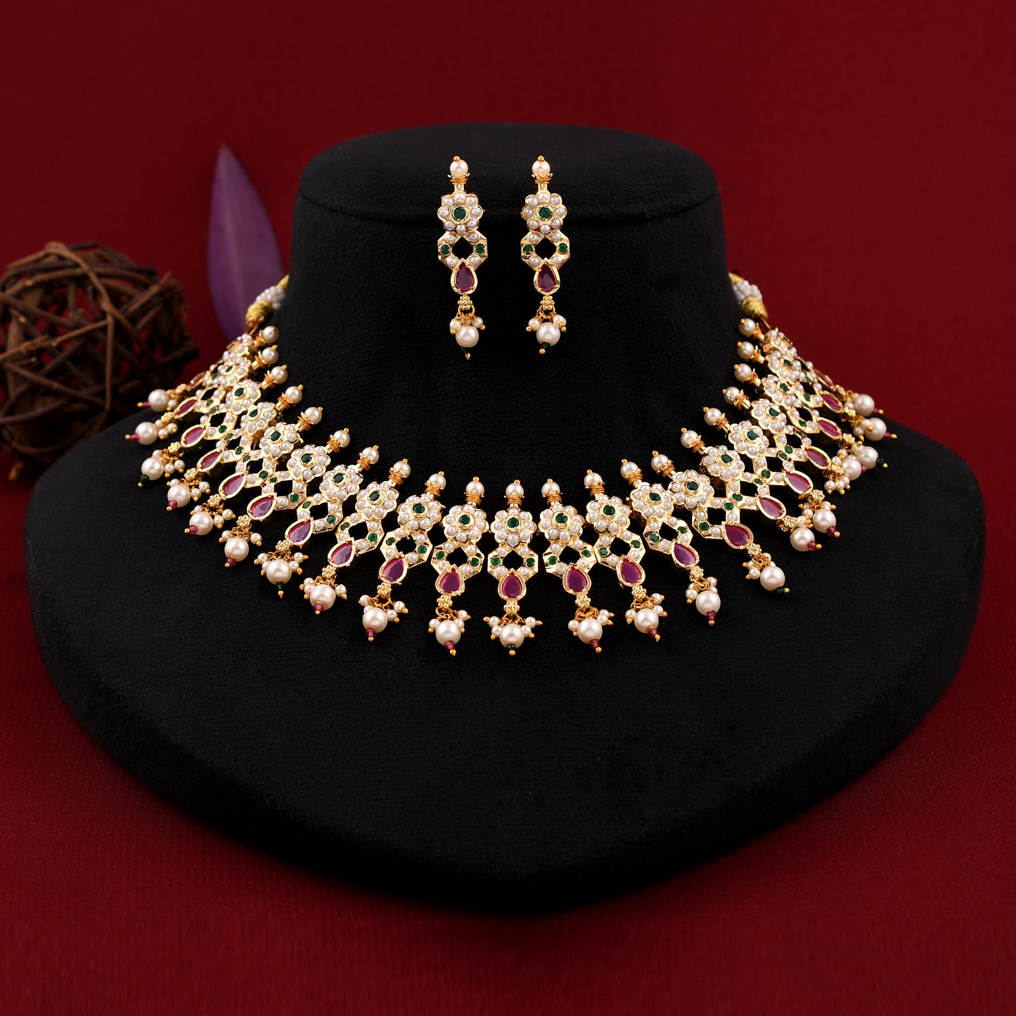 Dazzling Gold Plated Jadau Necklace Set