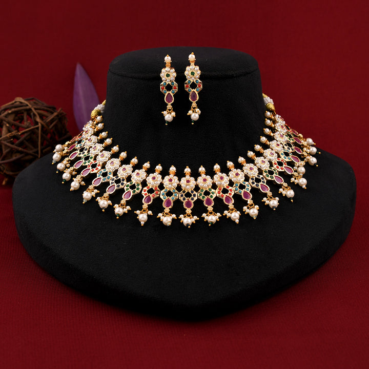 Dazzling Gold Plated Jadau Necklace Set
