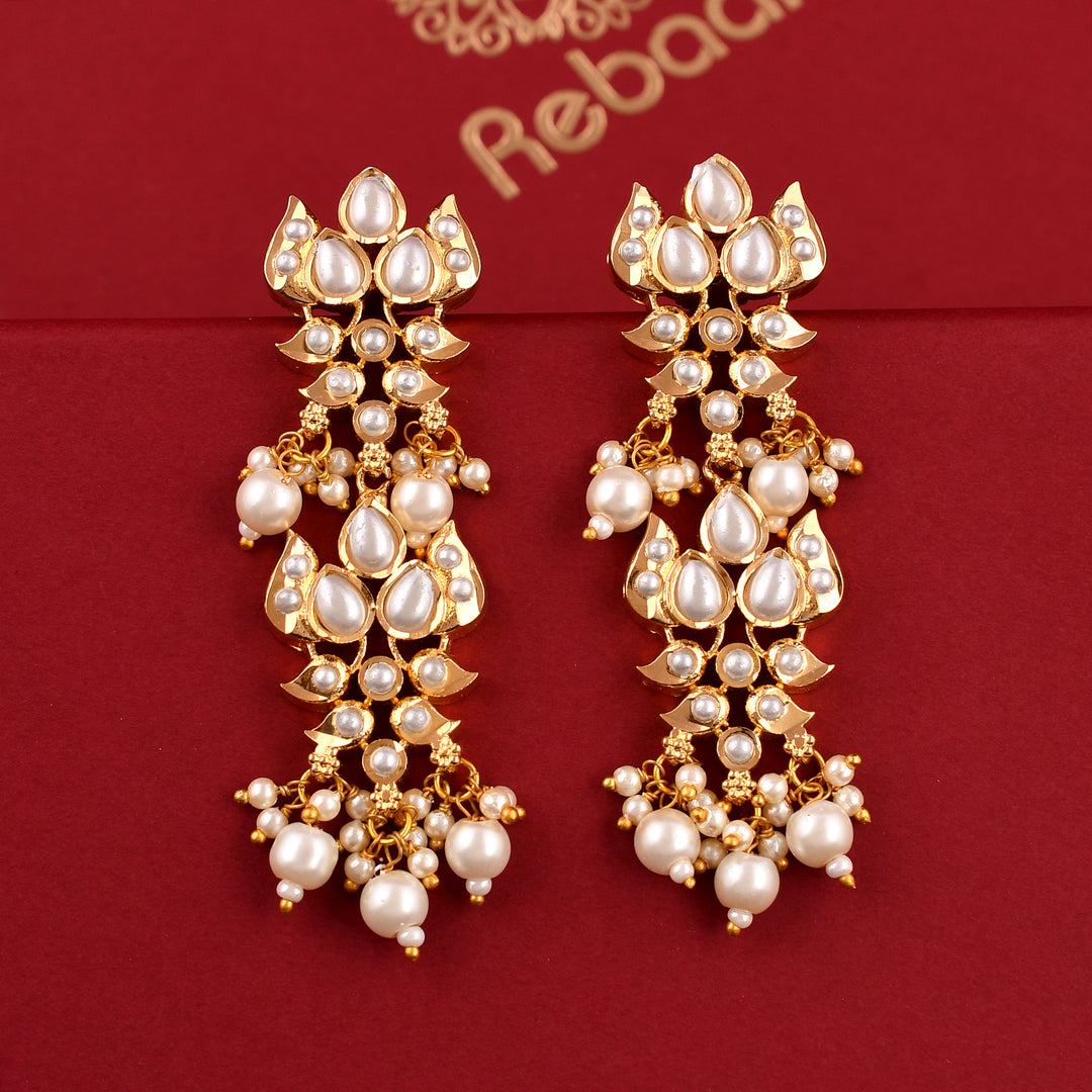 Delicate Jadaau Necklace Set