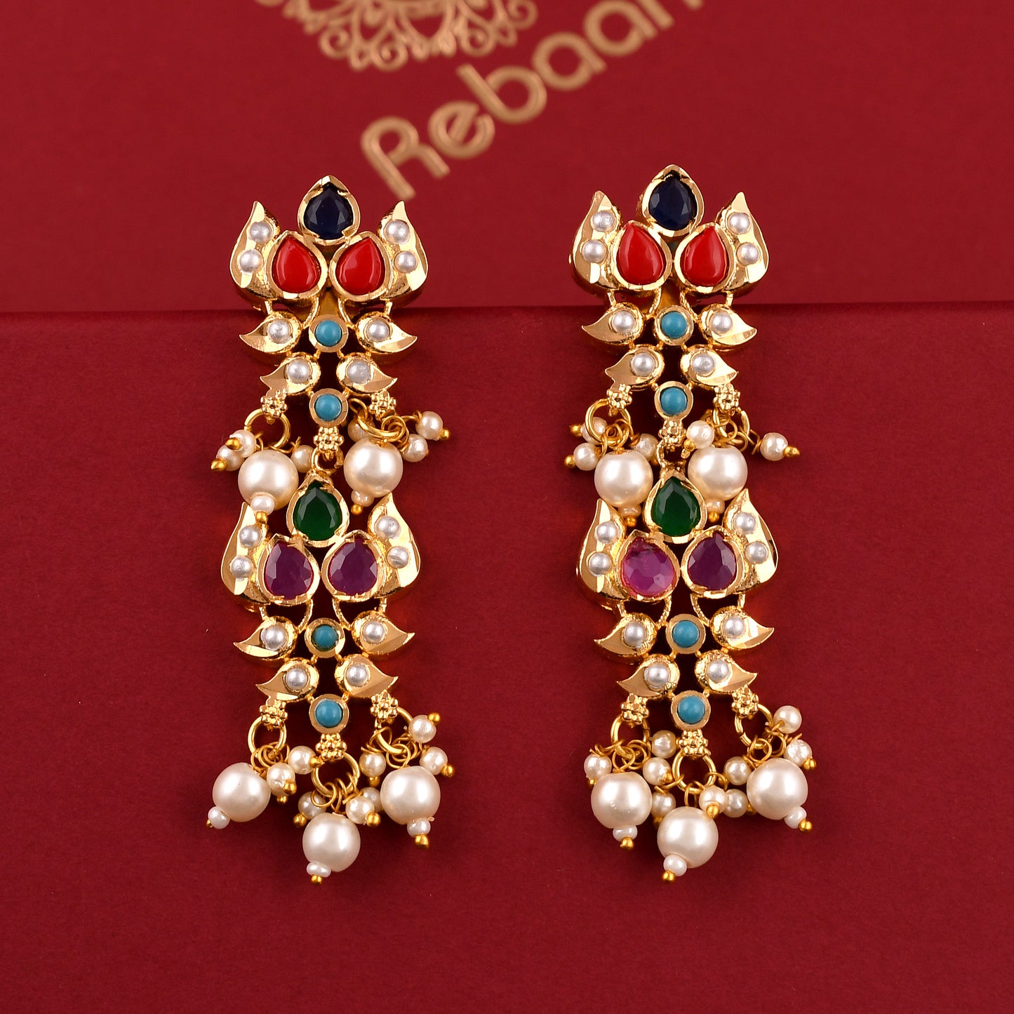 Delicate Jadaau Necklace Set