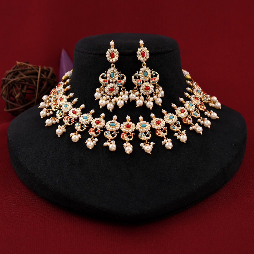 Elegant Gold Plated Jadaau Necklace Set
