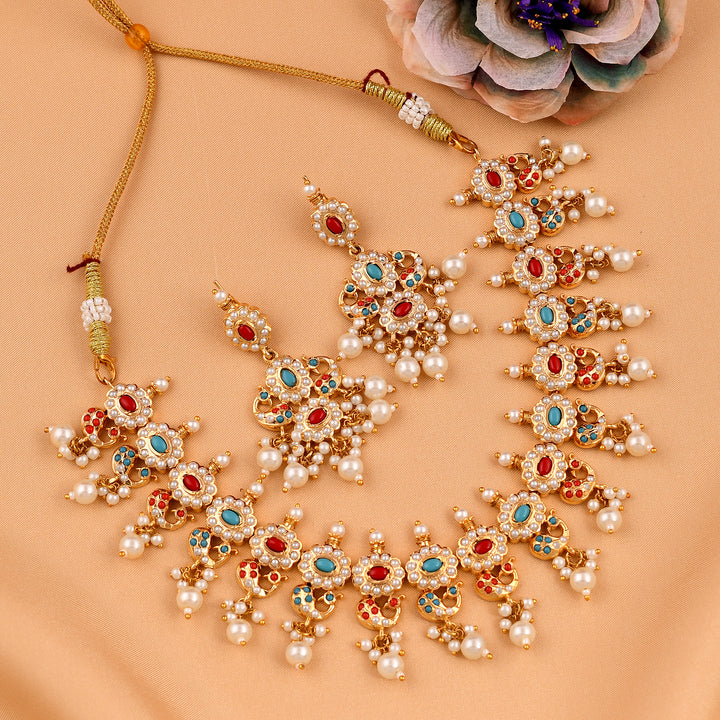 Elegant Gold Plated Jadaau Necklace Set