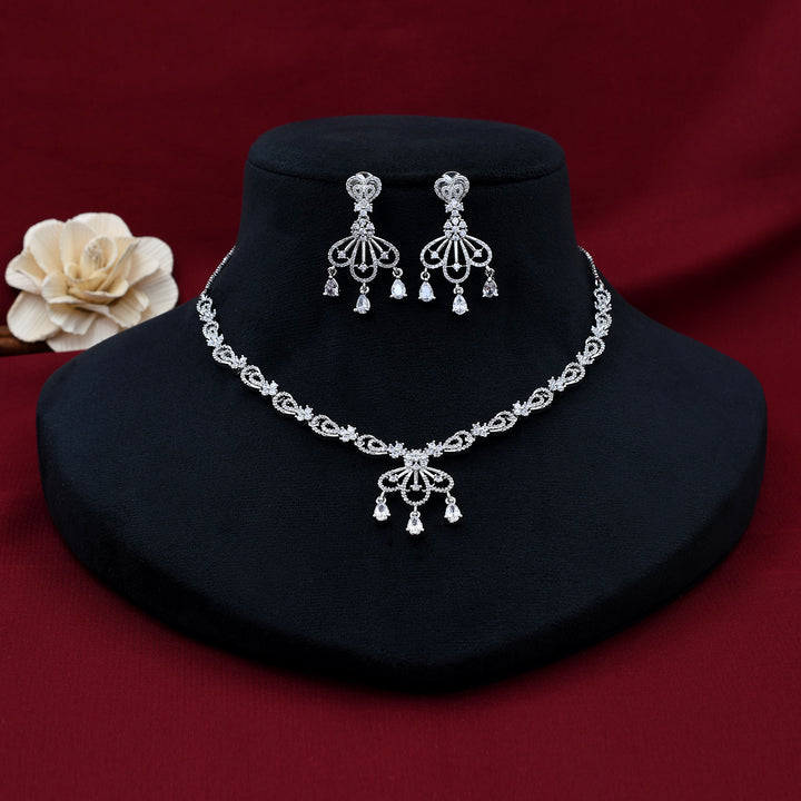 Elegant Zircon Necklace Set