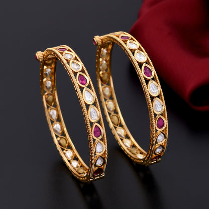 Single Line Gold Plated Kundan Polki Bangle