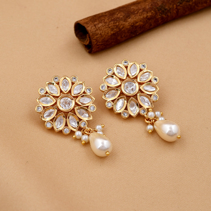 Flower Design Kundan Choker Set