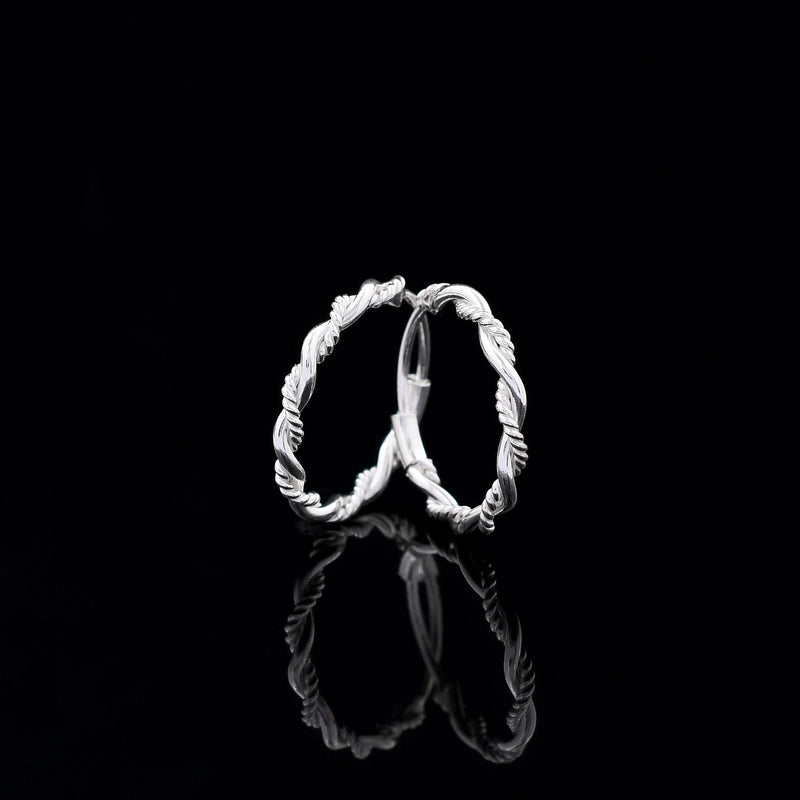 Twist 925 Sterling Silver Hoop Earring