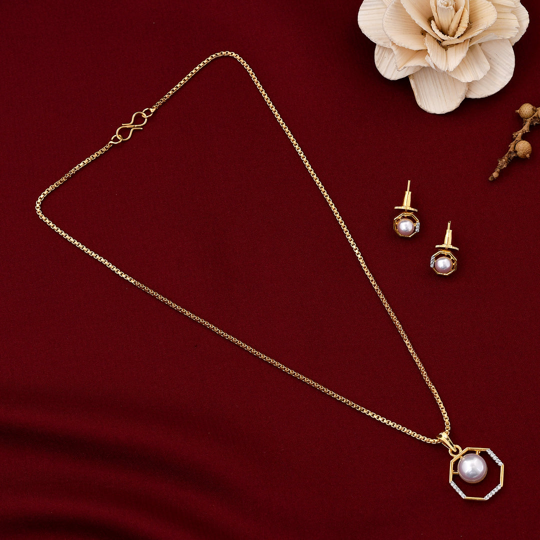 Pearl Design Zircon Pendant Set