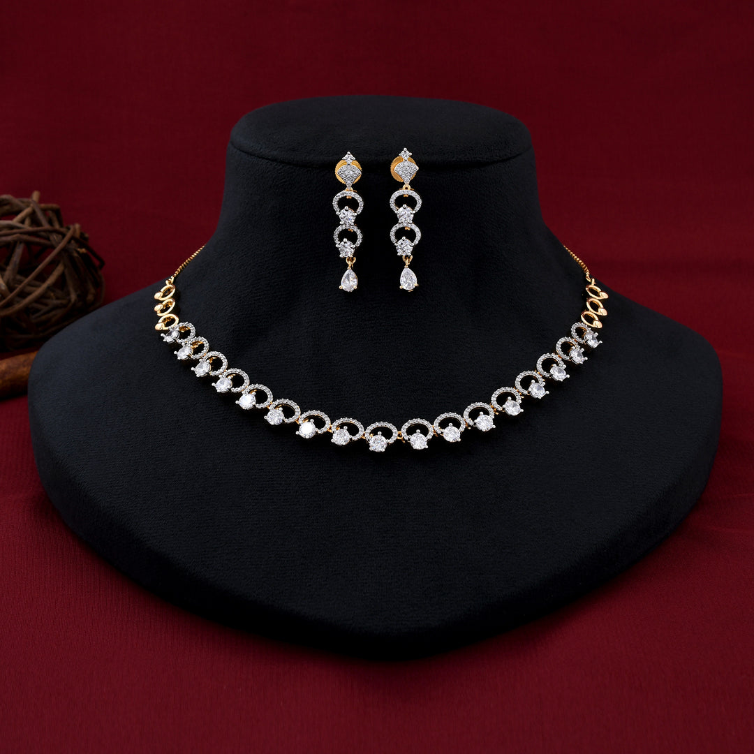 Elegant Gold Plated Necklace Set