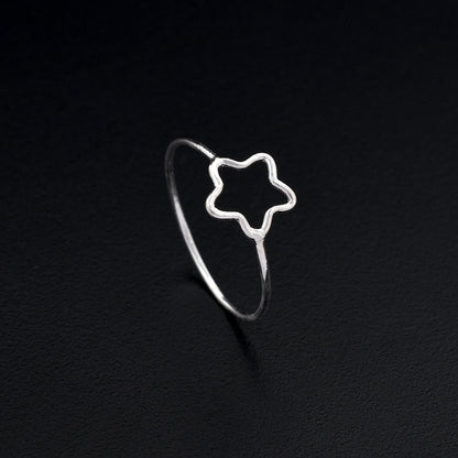 Dynamic Star Design 925 Sterling Silver Ring