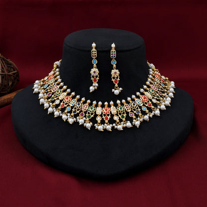 Pearl Beaded Jadaau Necklace Set