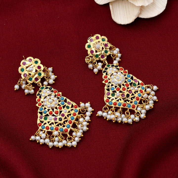 Navratna Jadaau Necklace Set