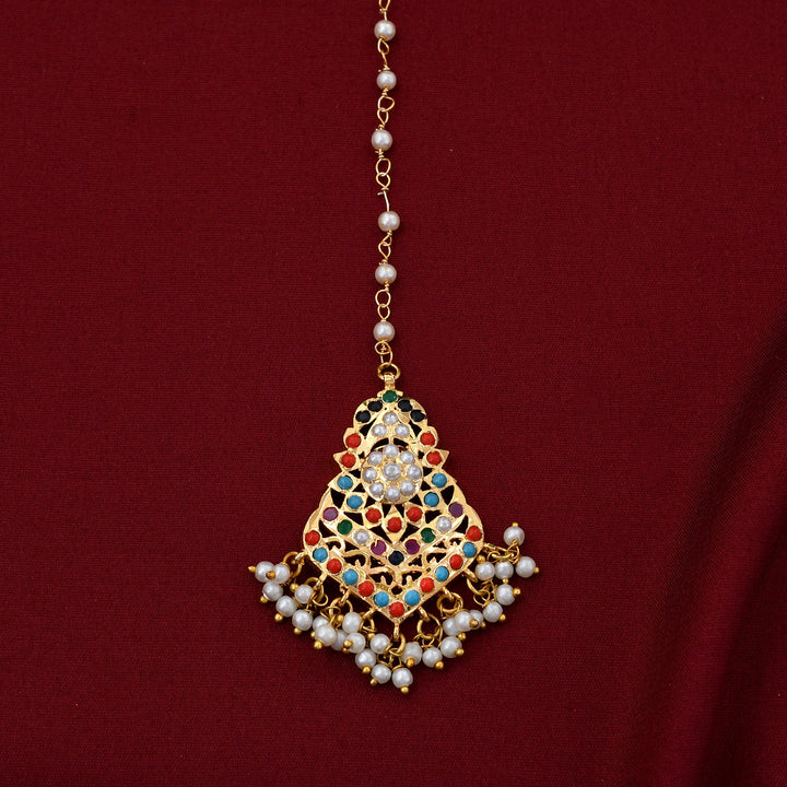 Navratna Jadaau Necklace Set