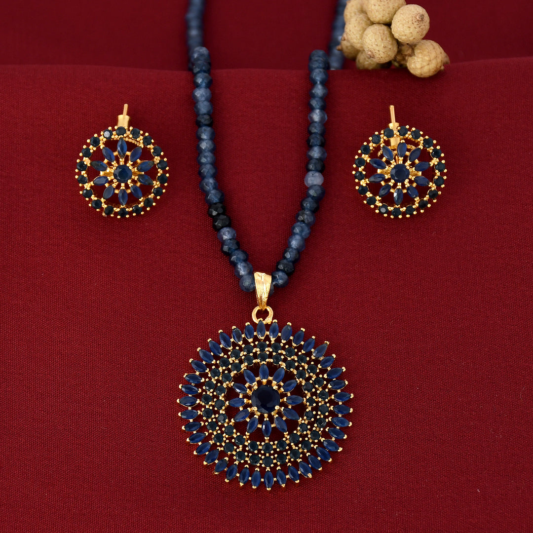 Round Shape Semi Precious Pendant Set