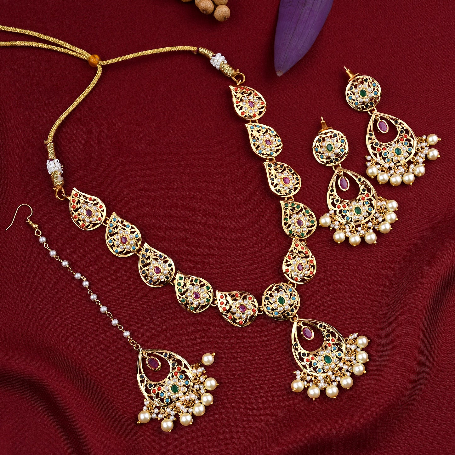 Designer Gold Plated Jadaau Necklace Set